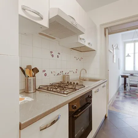 Apartment Brenta M3 - Floral Studio Milan