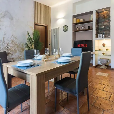 Διαμέρισμα Navigli-ieo Elegante Idromassaggio