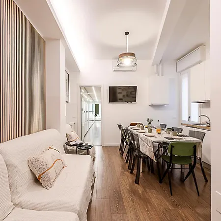 公寓 Stayeasy Petrella21 - 4 Bedrooms, 3 Baths - Station 米兰