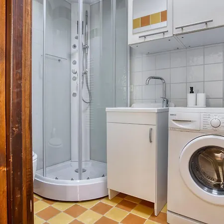 Joivy Spacious Flat, Excellent Centre Access Apartment Milan