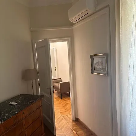 Cordusio Apartment *