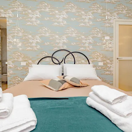 Elegance & Comfort Station 500mt -15minuti Duomo Apartment