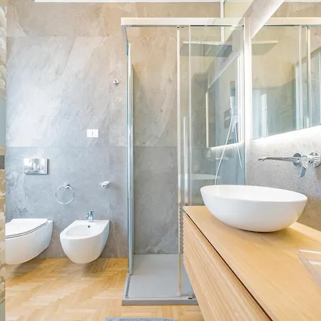 Elegance & Comfort Station 500mt -15minuti Duomo *
