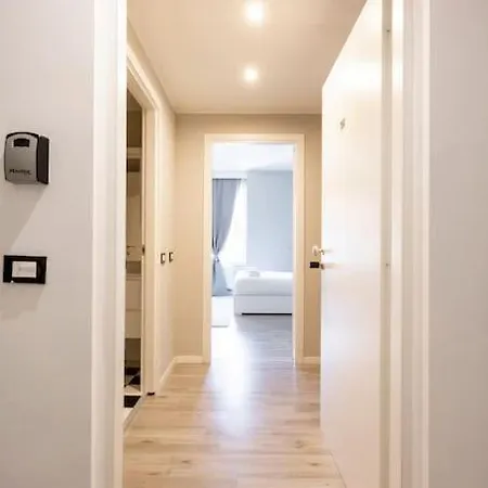 Hacca Collection - Buenos Aires & Station *