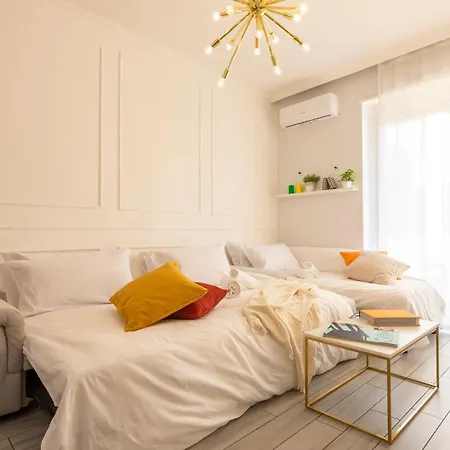 Gioia • Vicino Stazione E Metro דירה