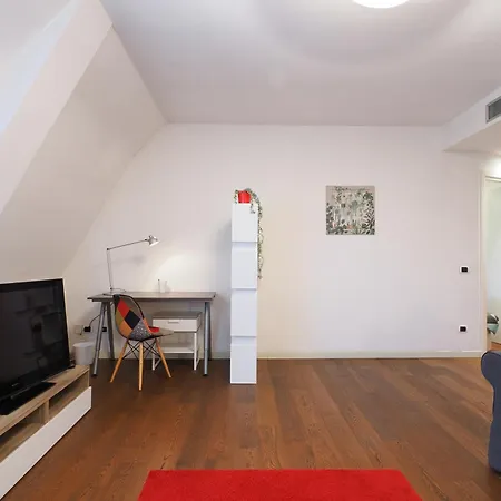 Apartment Primopiano - Fargorida 6 *