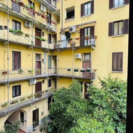 아파트 Charming Flat, And Close To Metro 밀라노