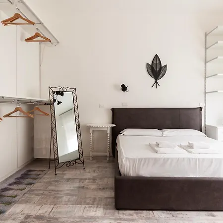 Youhosty - Padova Quater 199 *