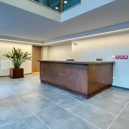 Temporaryflat Serlio 7 * Milan