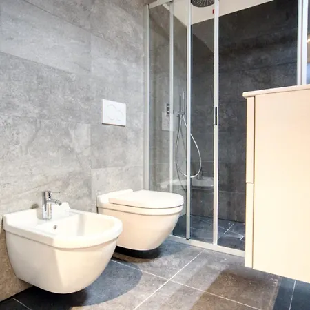 Temporaryflat Serlio 7 * Milan