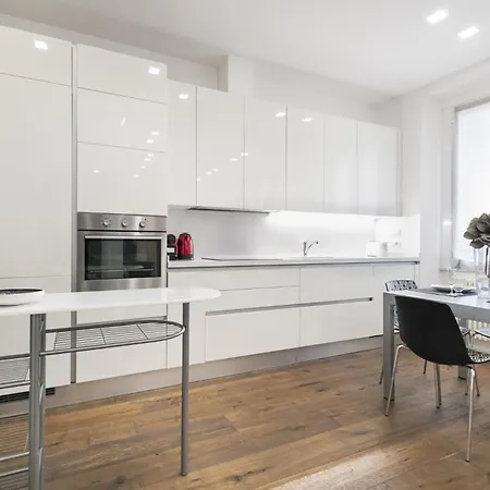Apartment Easylife - Moderno E Chic Con Led Atmosferici Milan