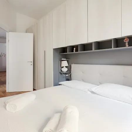 Modern Close To Forlanini And Linate! Apartment