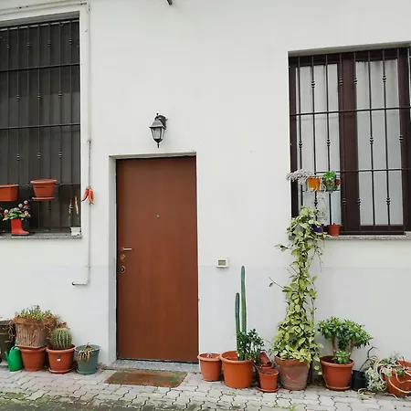 La Casa Nel Cortile-free Parking *