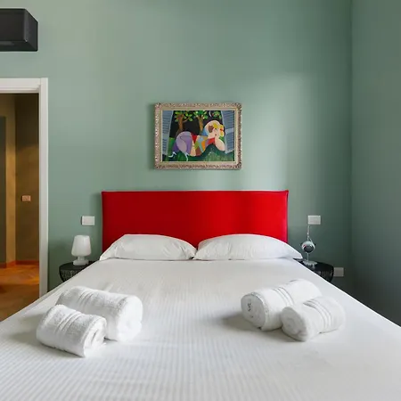 Piola M2 - Walking On The Moon Apartament