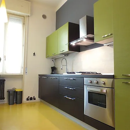 Apartment Temporary House - Design District *