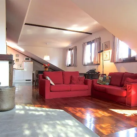 Temporary House - Design District * Milan