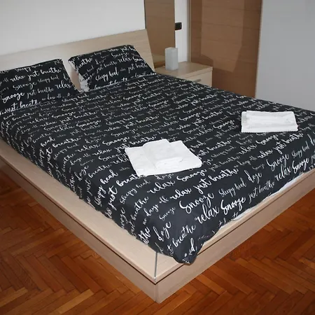 Elegante Trilocale Apartament *