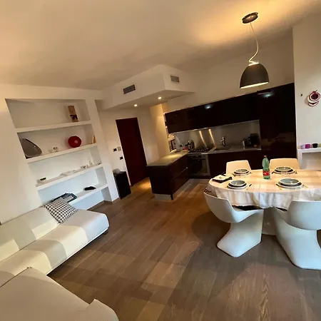 شقة Elegante - Zona Solari- Design Week