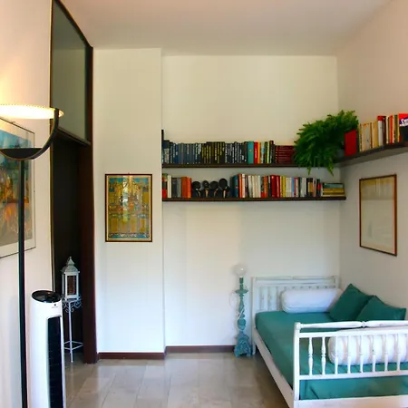 Apartment Greenhouse