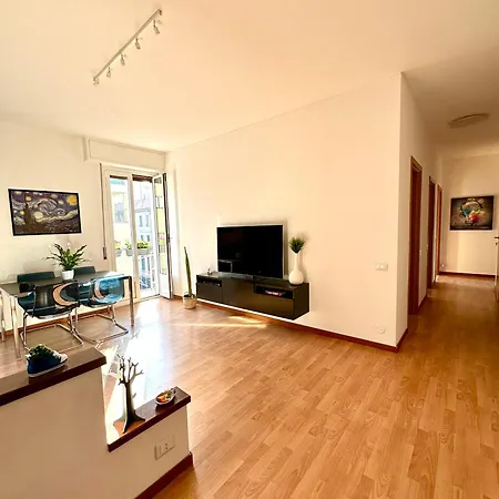 Nina's House Milan
