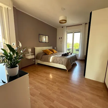 Nina' S House Apartmán