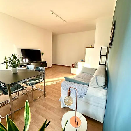 Apartment Nina's House