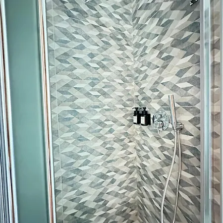 Nina' S House Apartmán *