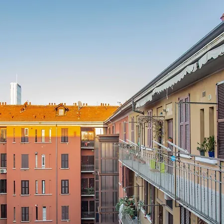 Lussuoso Pentalocale In Citylife Milán