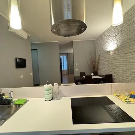 Apartment Isola Porta Nuova Milan