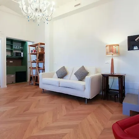 Monte Napoleone Design Apartment
