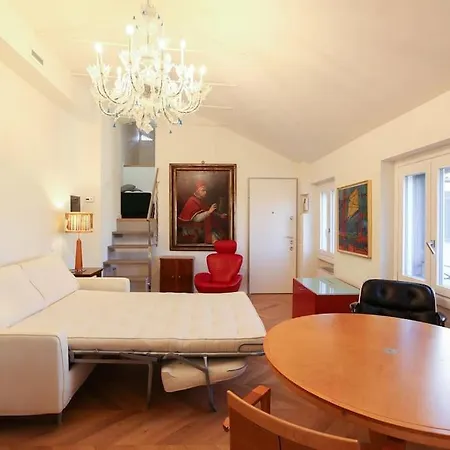 Monte Napoleone Design