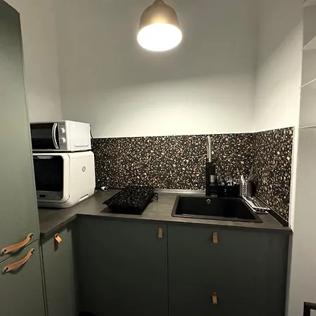 Urban Jungle 3 - Porta Nuova Διαμέρισμα *