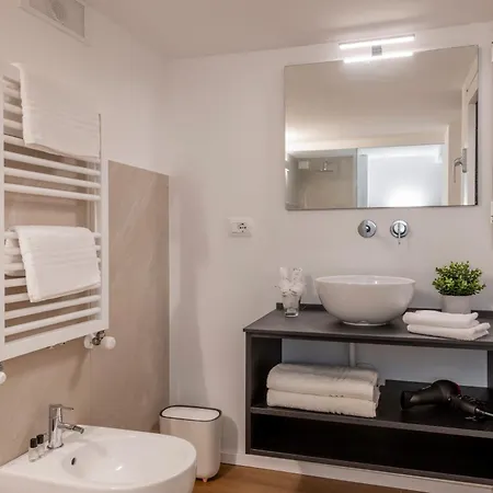 Affittacamere Bnbutler - Inbrera - Giulianova, 1 3*