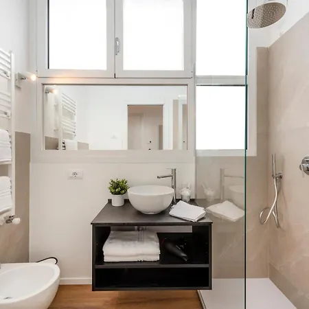 Affittacamere Bnbutler - Inbrera - Giulianova, 1 Milano