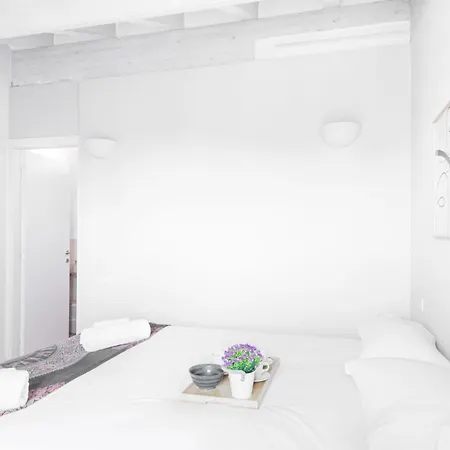 Easylife - Gioiello Con Ampio Balcone Panoramico In Porta Ticinese *