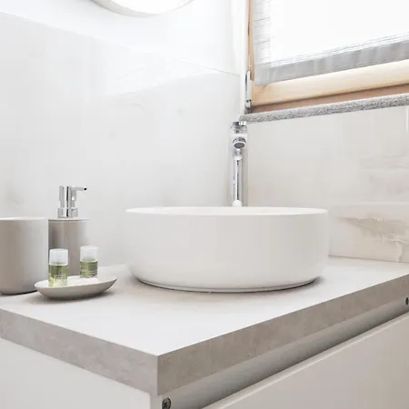 Easylife - - Italia 68 P5 - Porta Ticinese *