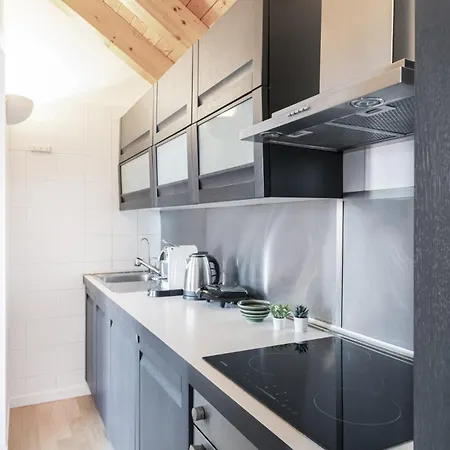 Easylife - - Italia 68 P5 - Porta Ticinese Апартаменты *