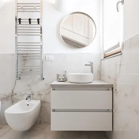 Апартаменты Easylife - - Italia 68 P5 - Porta Ticinese *