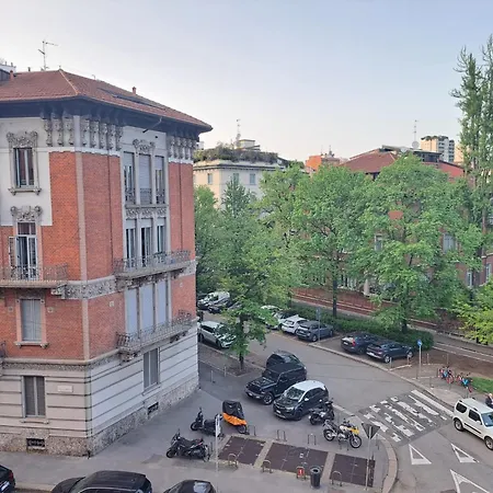 Tiny Conciliazione By Quokka 360 - 5 Stops From Cathedral Apartment Milan