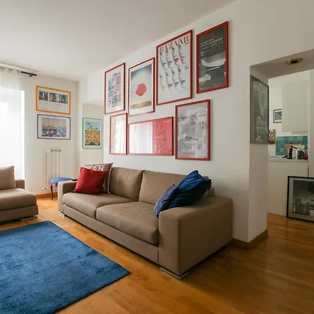 Apartment Charme In Brera, 1 Bdrm