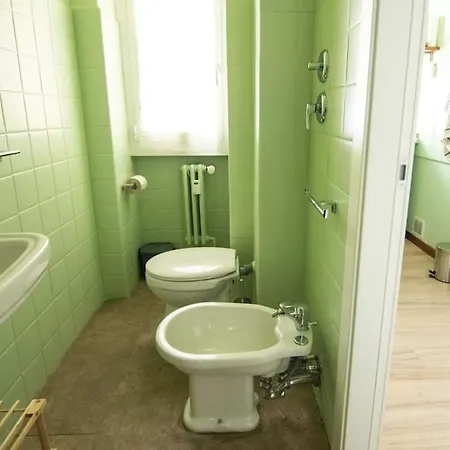 15min To Downtown Cozy Escape In Milan