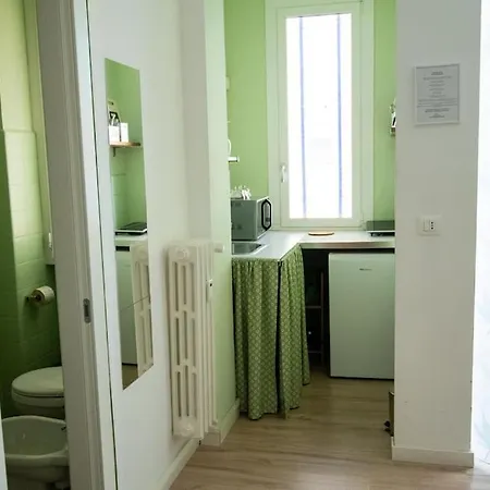 15min To Downtown Cozy Escape In