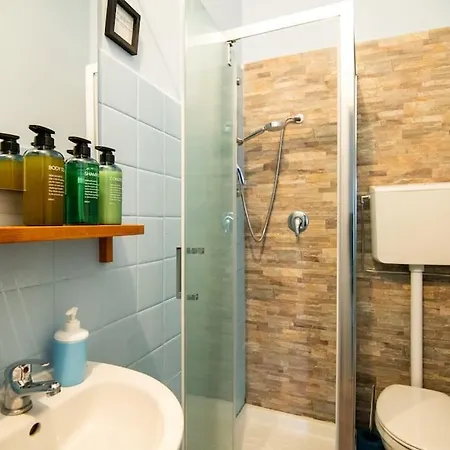 15min To Downtown Cozy Escape In Milan