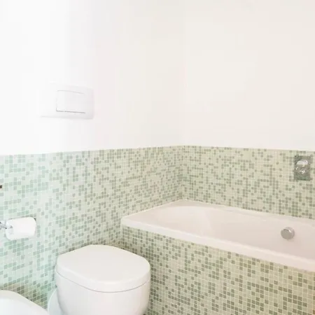 Wprelais Palm Fronds