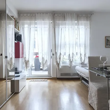 Apartment Italianway - Vitruvio Milan