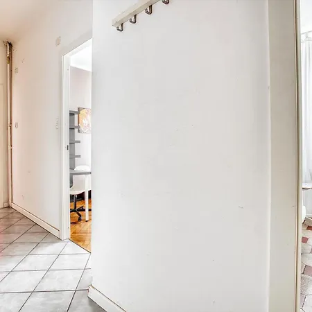 Joivy Mauri - Cosy Flats Near The Duomo Milan