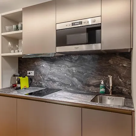 Apartment Luxury Skyview - Citylife - Mico *