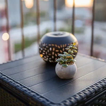 Luxury Skyview - Citylife - Mico *