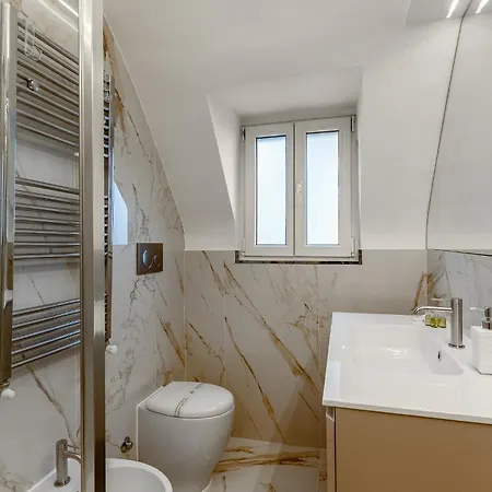 Luxury Skyview - Citylife - Mico Milano