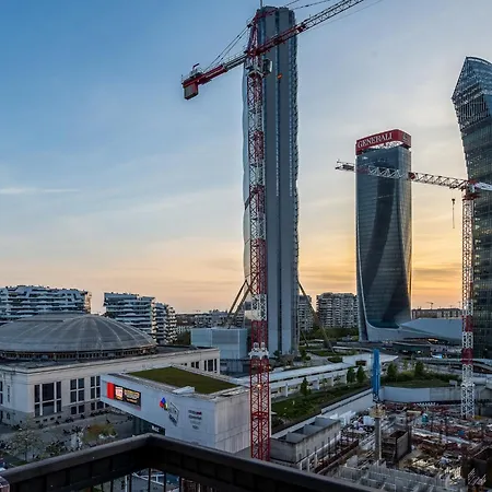 Luxury Skyview - Citylife - Mico *